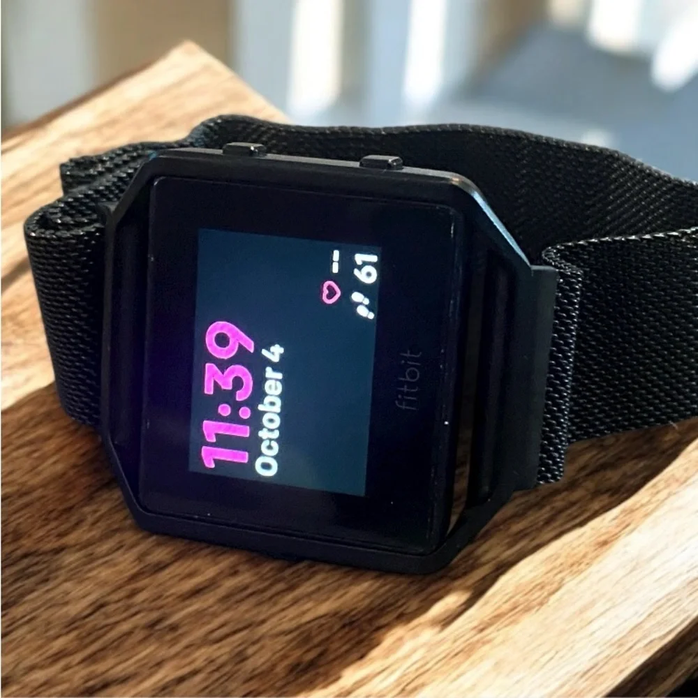 Fitbit Blaze Smartwatch with mesh adjustable band
